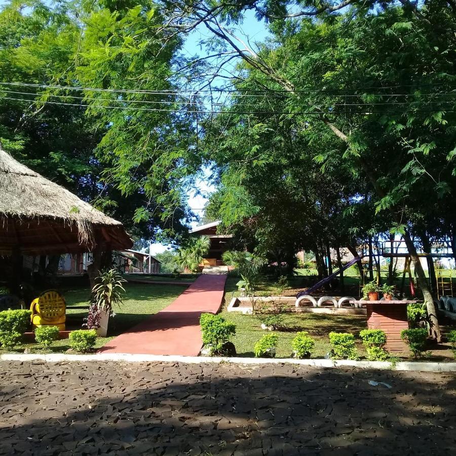 Cabanas Y Boungalow Don Oscar Hotel Encarnación Eksteriør billede